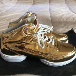 Nene’s Gold Dance Sneakers
